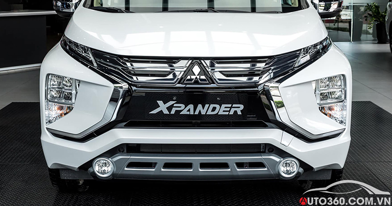 Đầu xe Mitsubishi Xpander 2020 màu trắng ngôn ngữ Dynamic Shield 2020