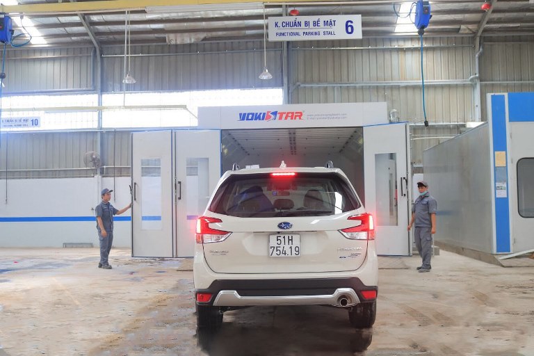 Khoang sửa chữa xe Subaru Gia Định