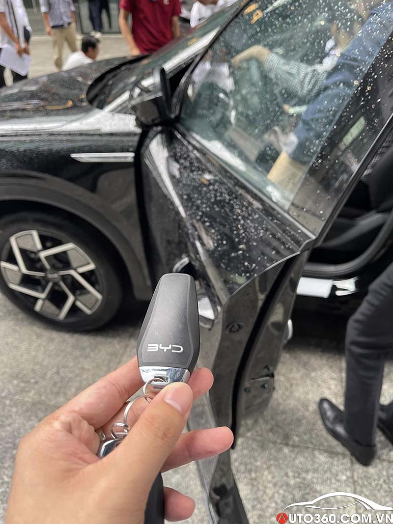 Chìa khoá thông minh được trang bị trên BYD Seal