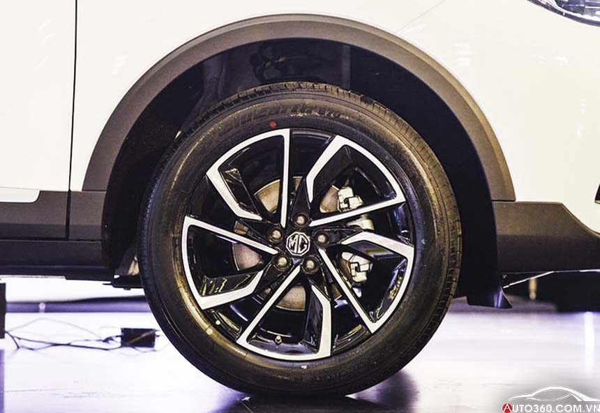 Ngoại thất MG ZS nhập Th&aacute;i 