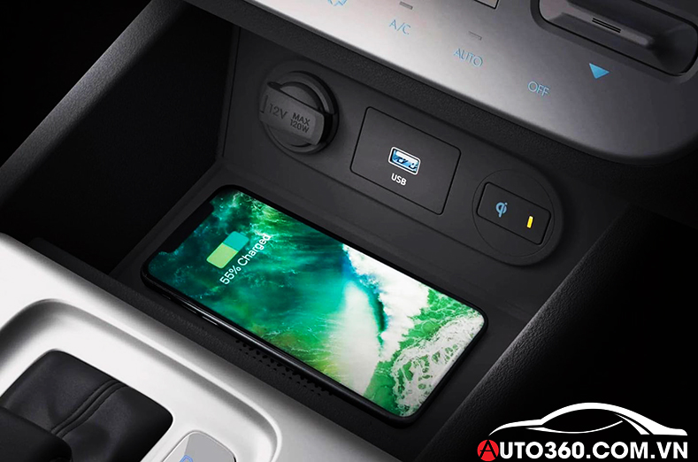 Sạc không dây được trang bị trên phiên bản cao cấp của Hyundai Stargazer