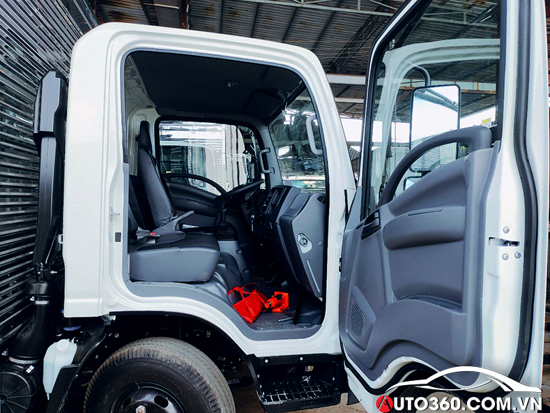 Nội thất xe tải QKR 270