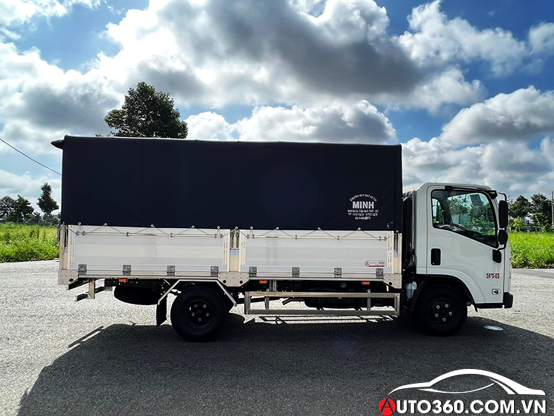 xe tải Isuzu QKR 270