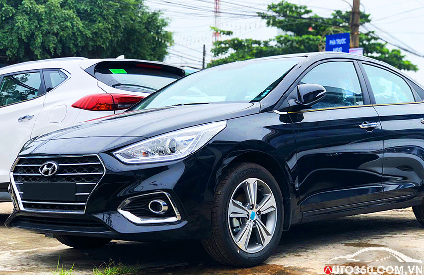 Hyundai Accent tại Huyndai Long An