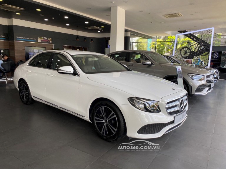 Mercedes-c-180-haxaco-hang-xanh