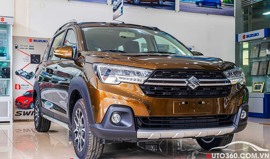 Suzuki XL7 tại Showroom Nam Á Bình Dương