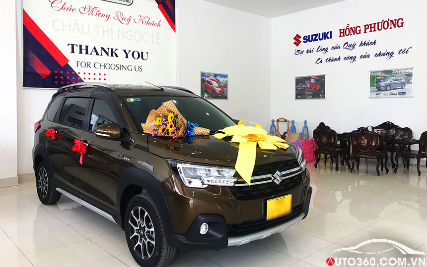 trưng bày Suzuki XL7 tại Showroom Suzuki Tây Ninh