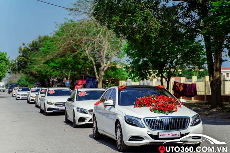 Thu&ecirc; xe 3 chỗ tự l&aacute;i H&ograve;a Binh