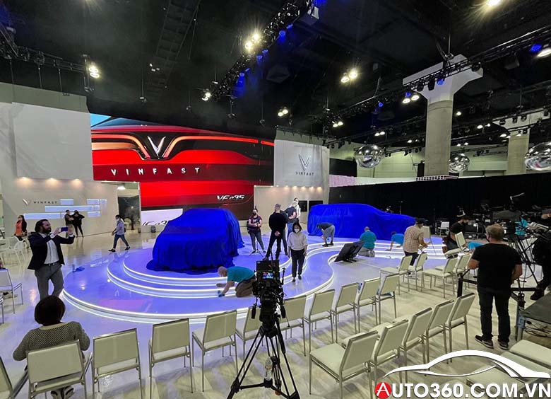 Giới thiệu VinFast VF e35 tại triển lãm ô tô Los Angekes Autoshow 2021